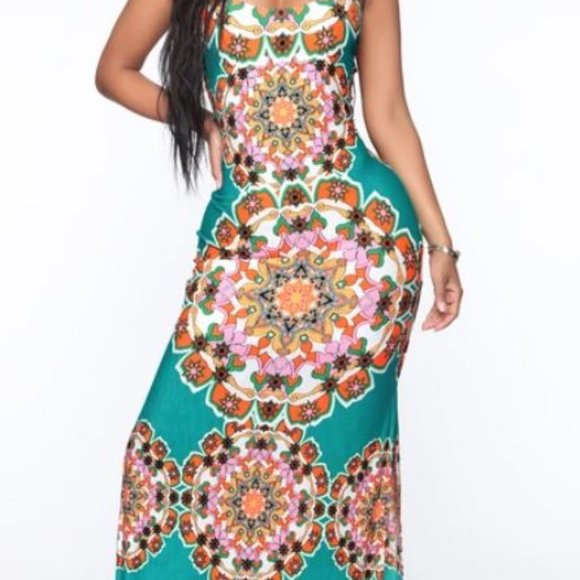 Sexy Sundress - Picture 1 of 5